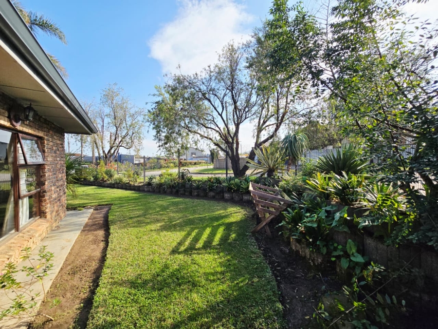 4 Bedroom Property for Sale in Blanco Western Cape